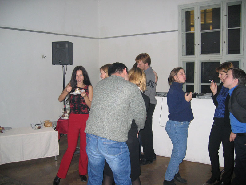 Party121103 006